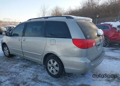 2010 Toyota Sienna Le from USA, damaged, VIN 5TDKK4CC3AS292337